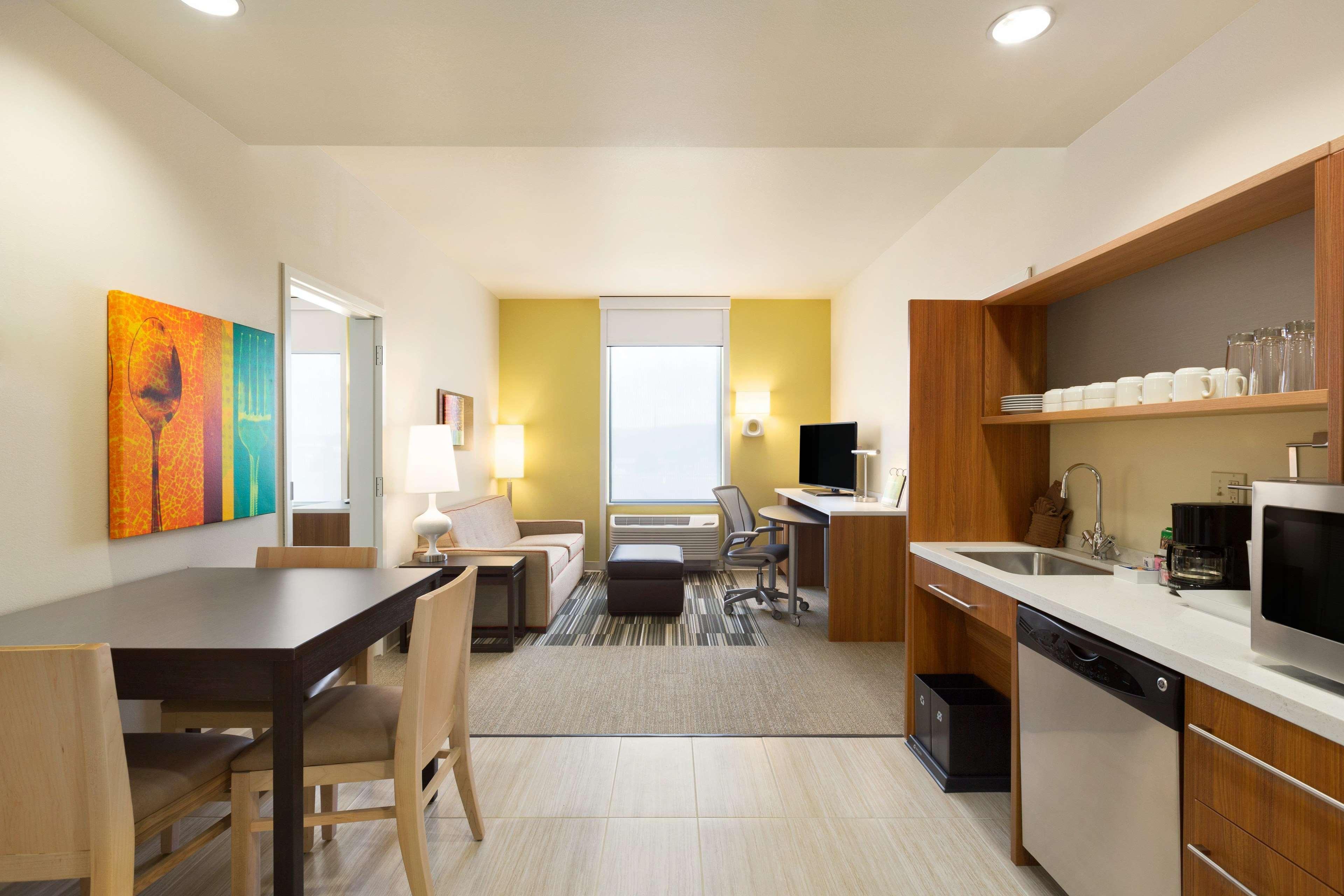 Home2 Suites By Hilton Farmington/Bloomfield Exterior foto
